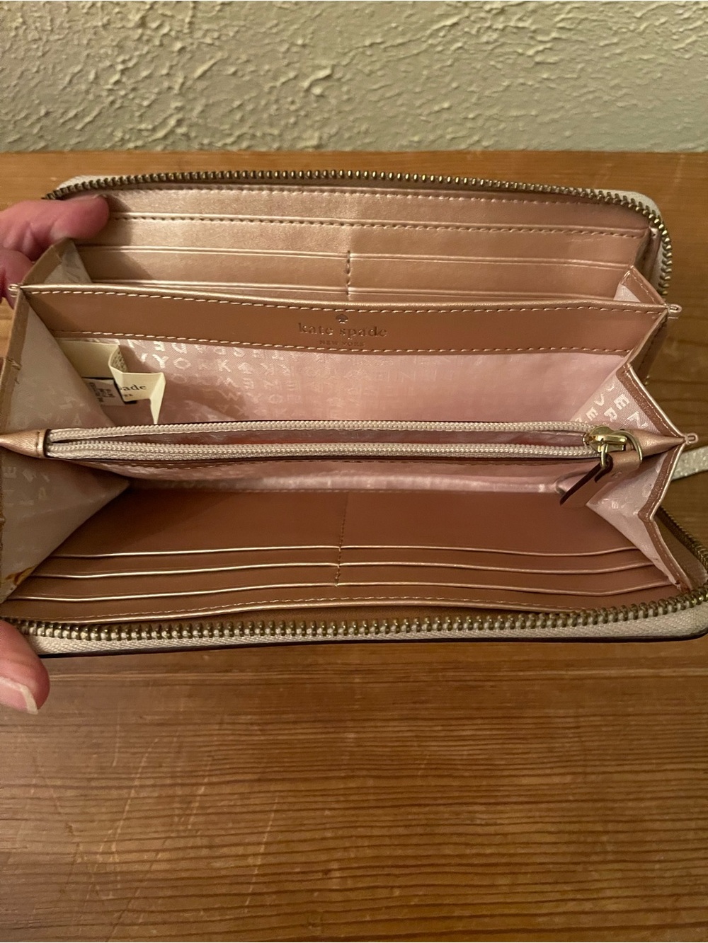 kate spade hard-to-find metallic champagne/rose gold wallet - Picture 8 of 11